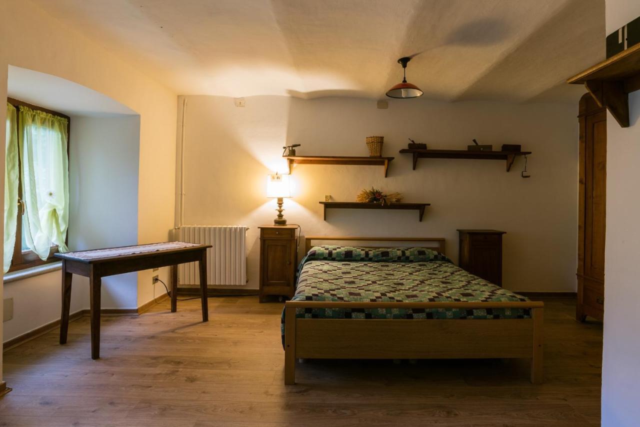 B&B 'L Cumbalot Perosa Argentina Екстериор снимка